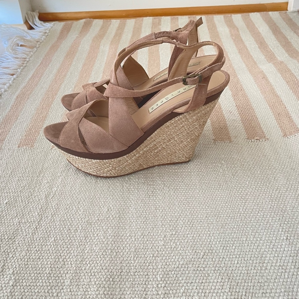Pura Lopez Pink Suede Wedge Sandals Open-Toed Buckle. 8.5